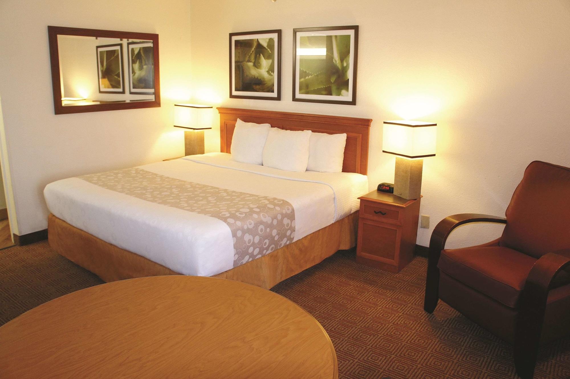 La Quinta Inn By Wyndham Kansas City North North Kansas City Exteriér fotografie
